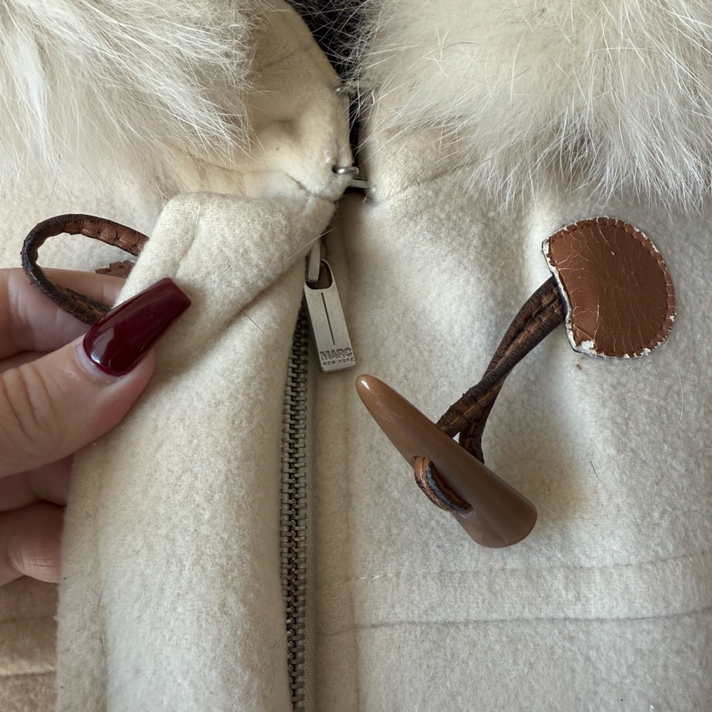 Marc New York, Andrew Marc Cream Wool Coat with 100% Fox Fur Hood from Finland - Picture 5 of 16